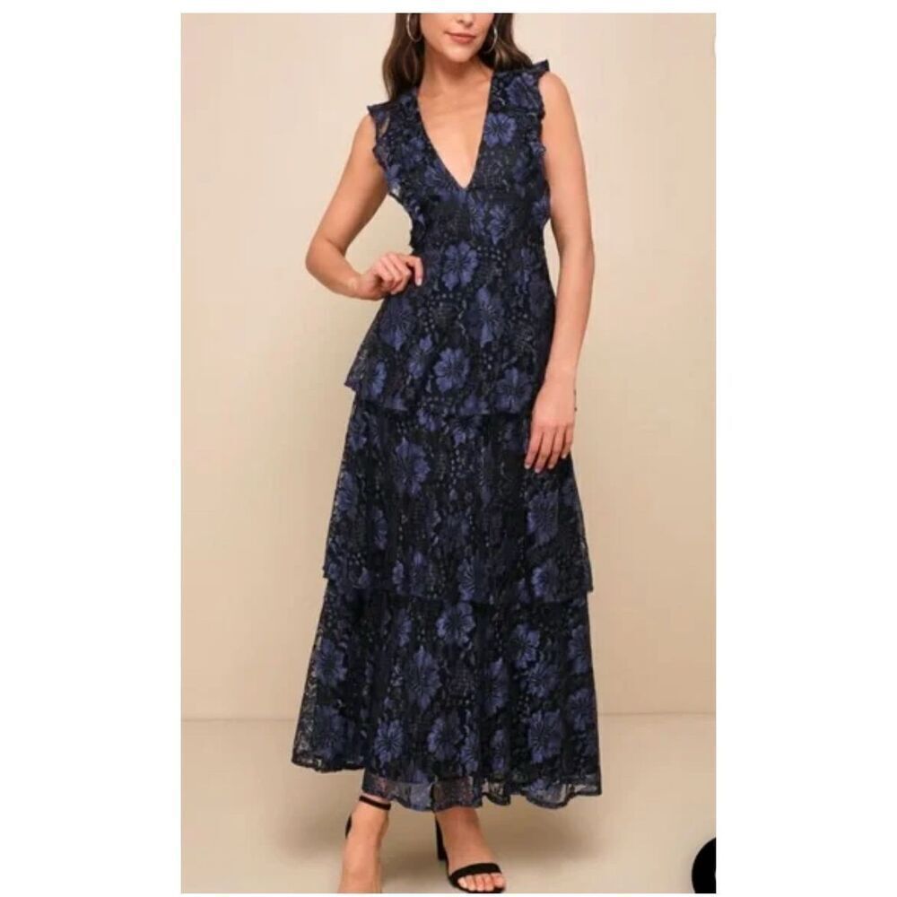 Lulu’s Nwt Molinetto Navy Blue Lace Ruffle Tiered Maxi Dress L